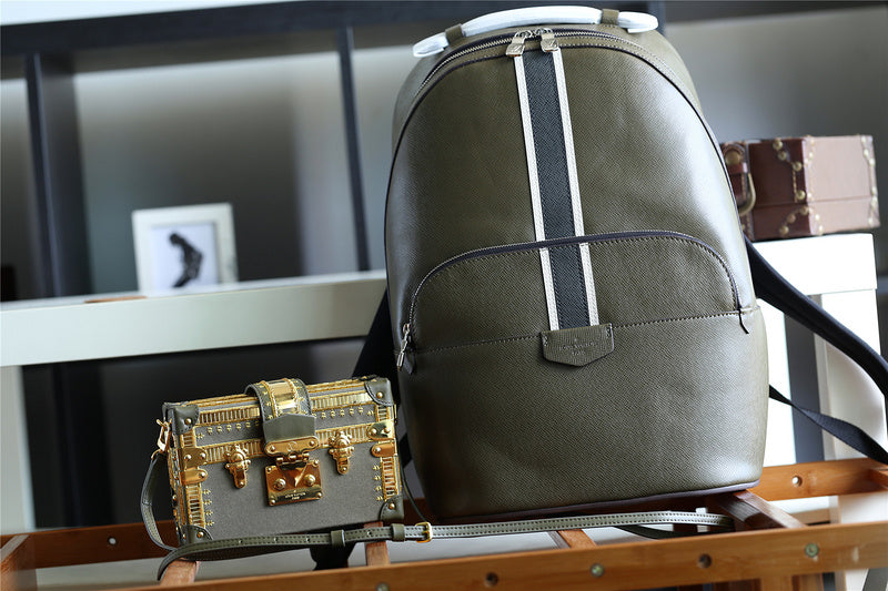 Fan Fashion Lu-Vi bags - 9734