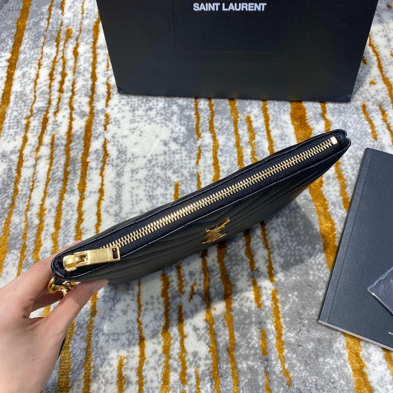 Amelia - YSL Bag - 3753
