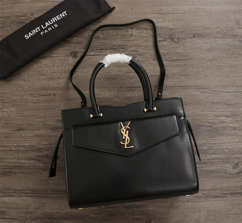 Amelia - YSL Bag - 2936