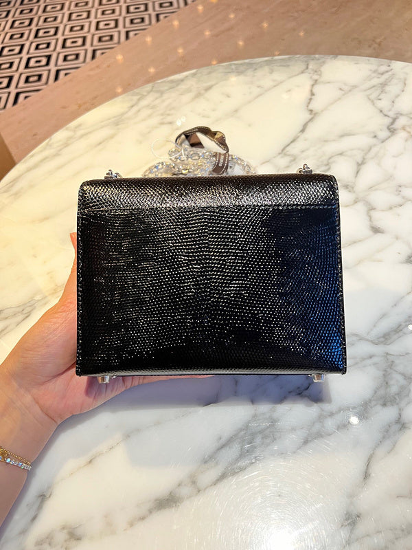 Amelia - HMS Bags - 1610