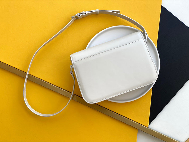 Amelia - YSL Bag - 4153