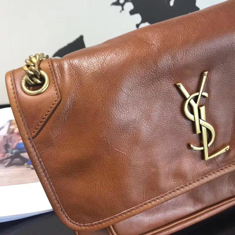 Amelia - YSL Bag - 2563