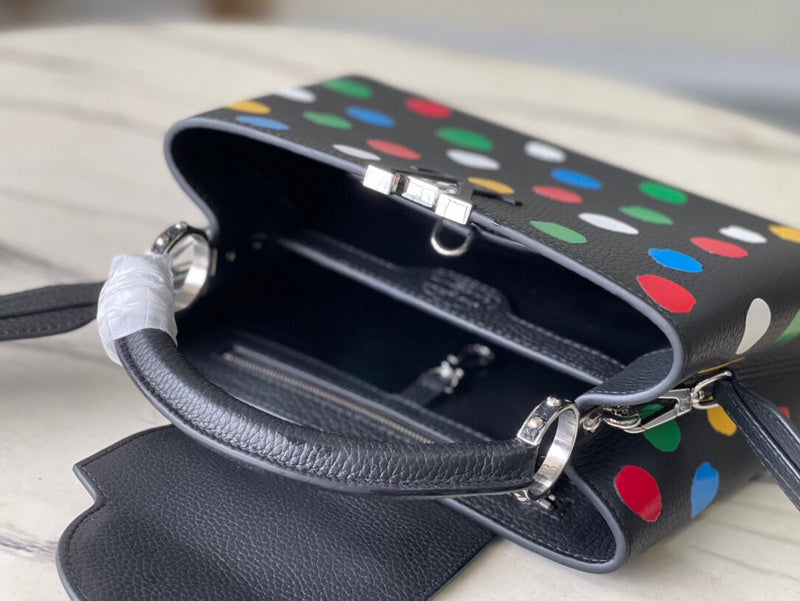 Fashion Lu-Vi bags - 4018