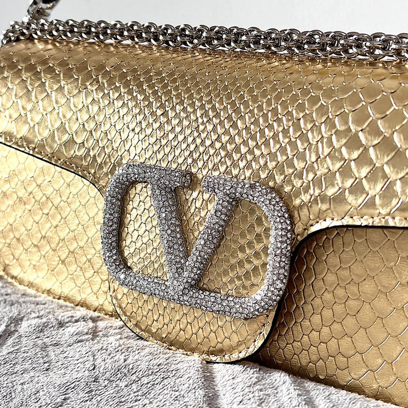 VAL LUXURY BAGS - FOR FASHION LOVERS  AFFORDABLE LUXURY BAGS- 1015