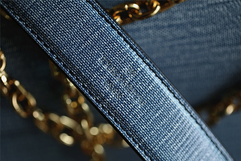 Fan Fashion Lu-Vi bags - 8492