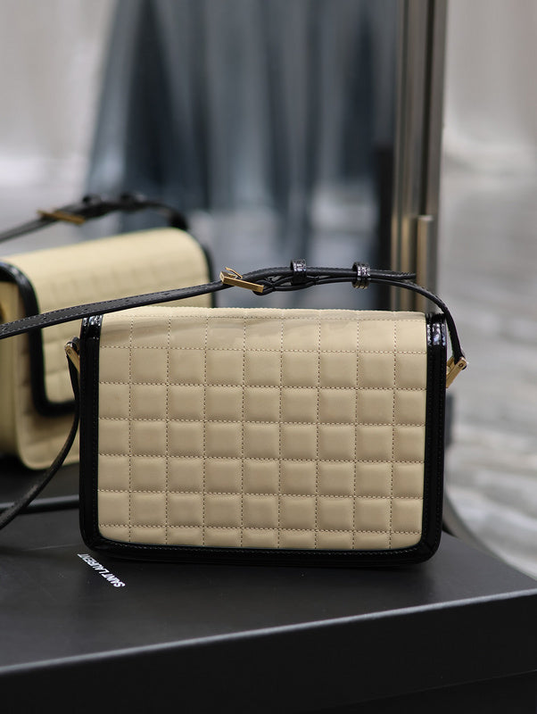 Amelia - YSL Bag - 4006