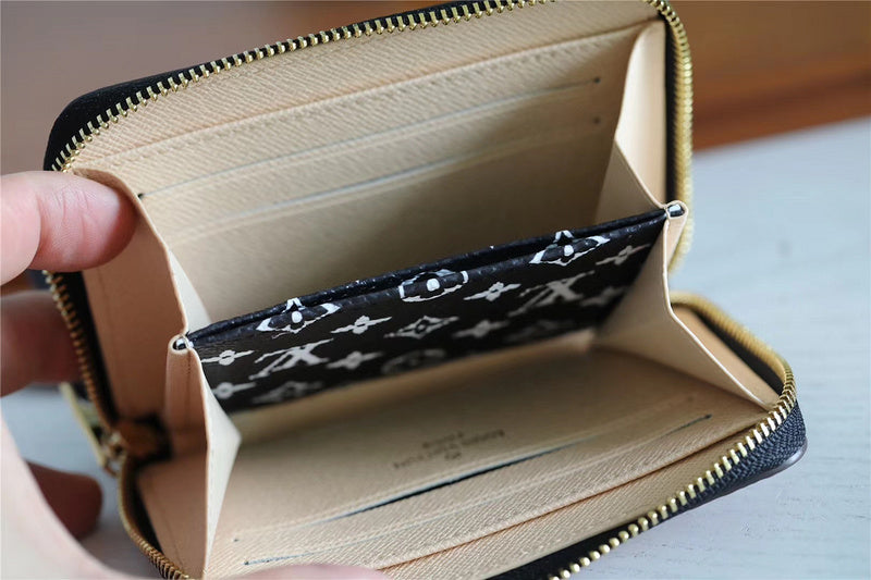 Fan Fashion Lu-Vi bags - 8958