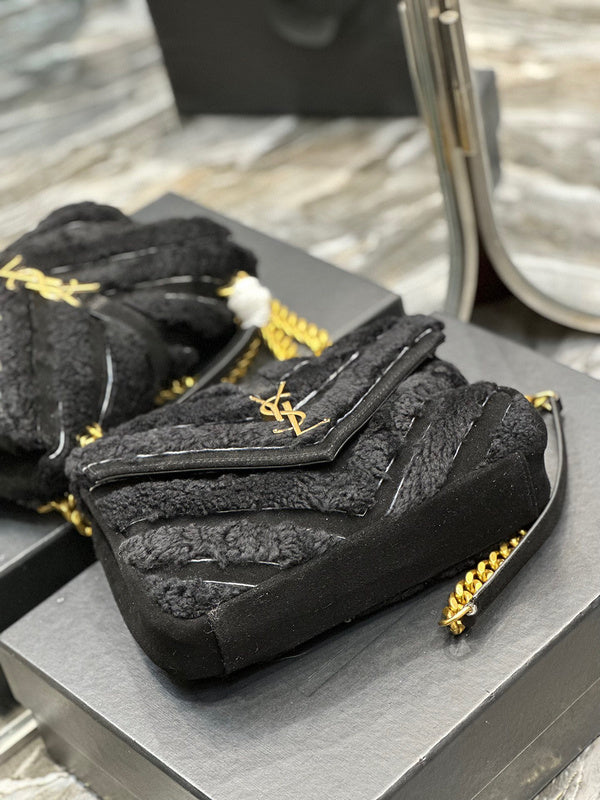 Amelia - YSL Bag - 3919