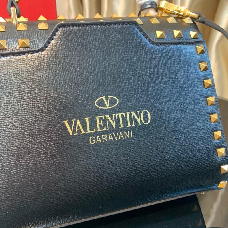 VAL LUXURY BAGS - FOR FASHION LOVERS  AFFORDABLE LUXURY BAGS- 1379
