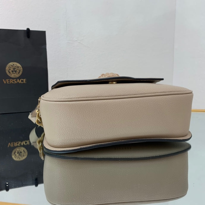 Amelia's Bag Gallery - VAR Bags - 371