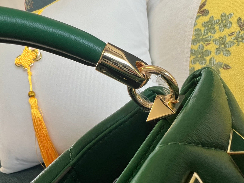 Amelia's Bag Gallery - VEL Bags - 1055