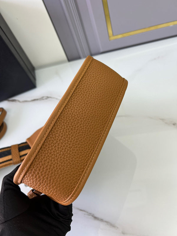 Amelia- PRDA  LUXURY BAGS - 926