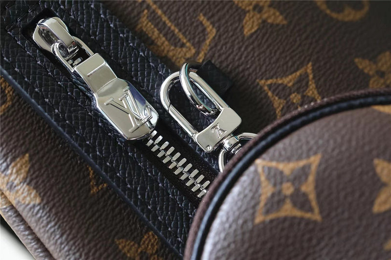 Fan Fashion Lu-Vi bags - 9950