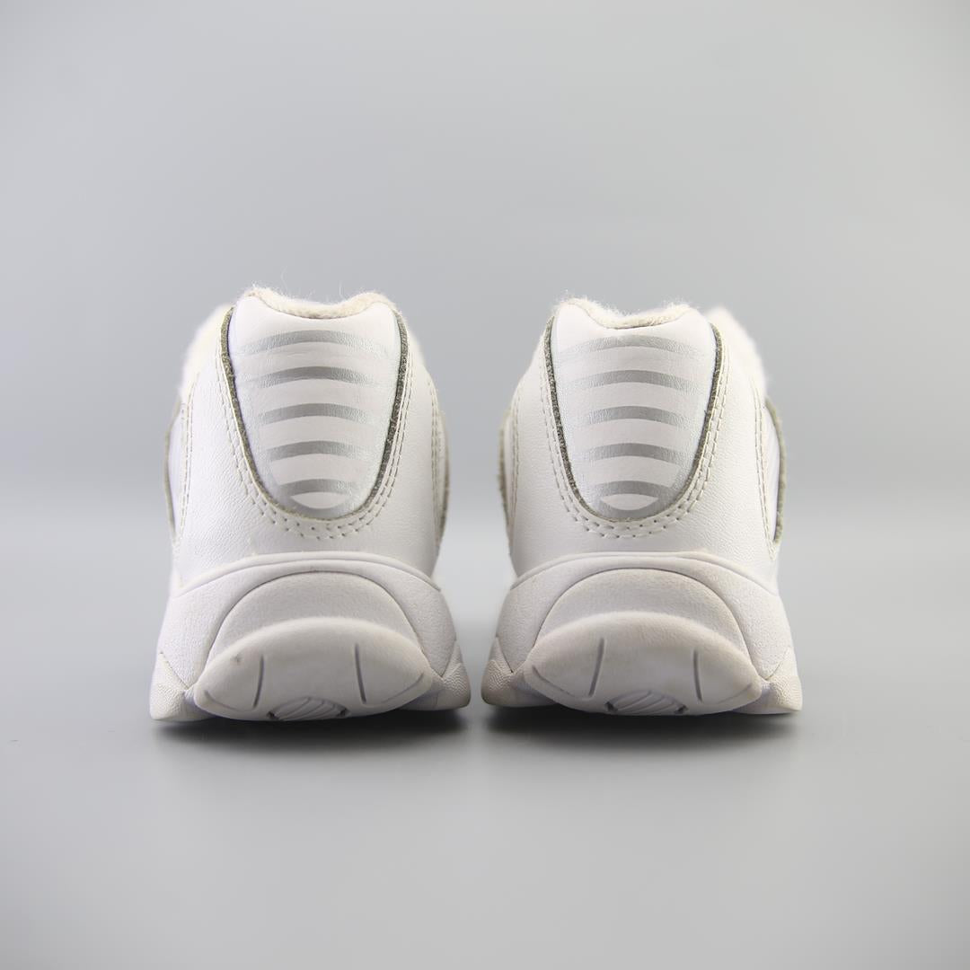 K.SWISS ST329
