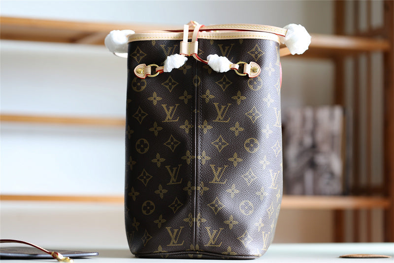 Fan Fashion Lu-Vi bags - 8109