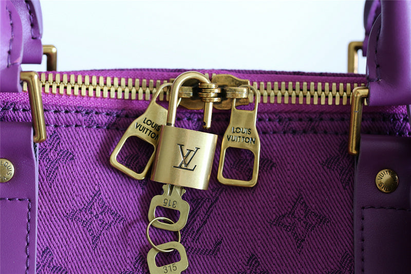 Fan Fashion Lu-Vi bags - 9458