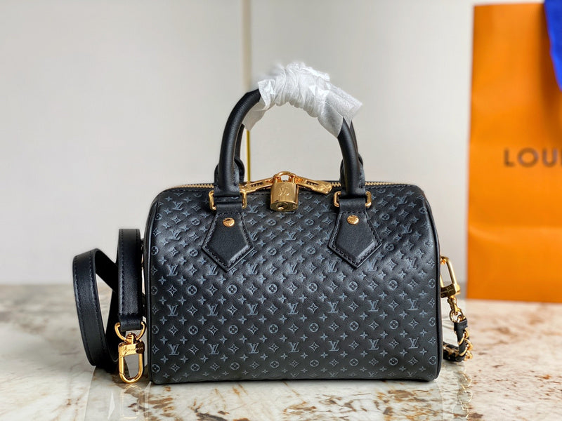 Amelia's Bag Gallery - LOV Bags - 815