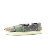 TOMS .