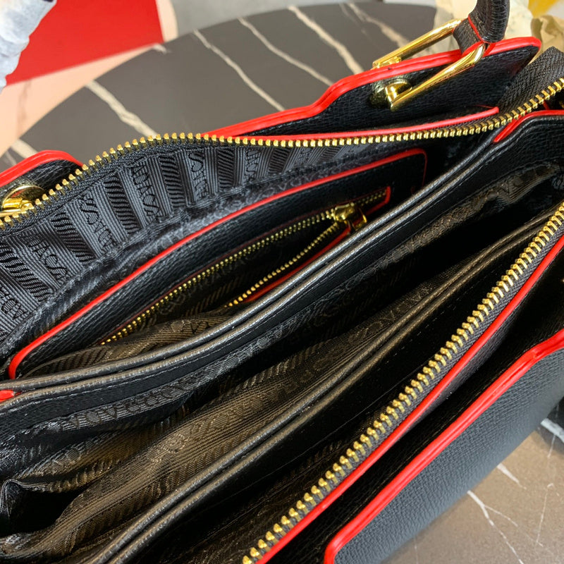 Barnes-Bags - Prada Bags - 980