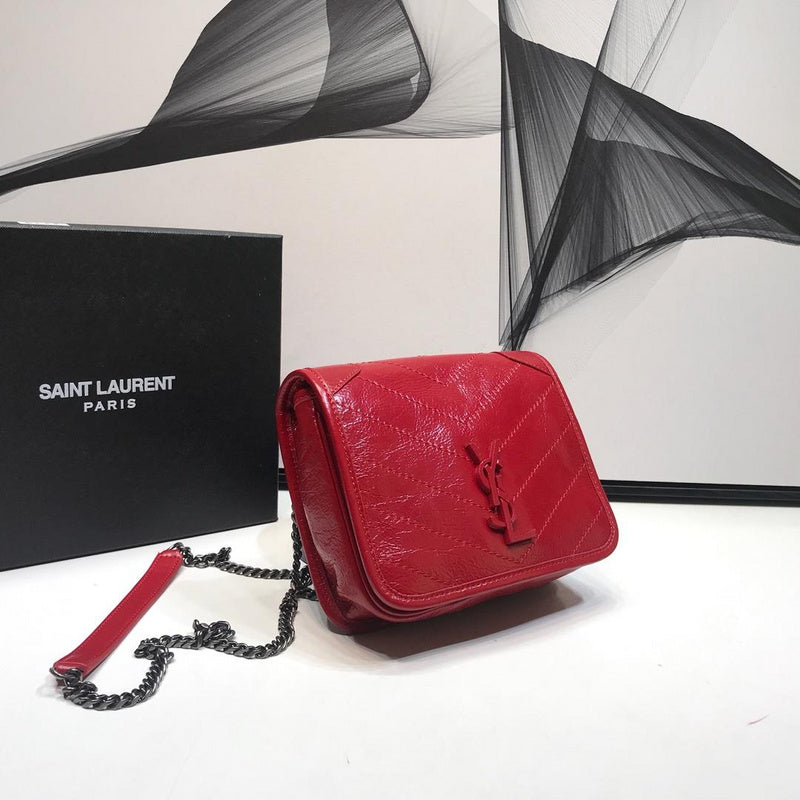 Amelia - YSL Bag - 2890