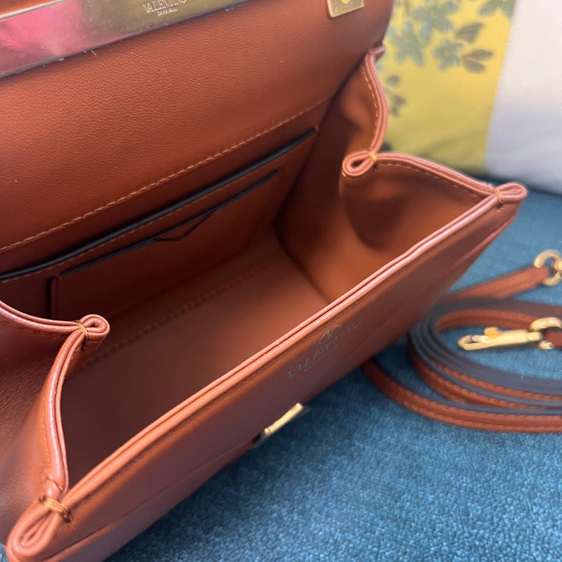 Amelia's Bag Gallery - VEL Bags - 397