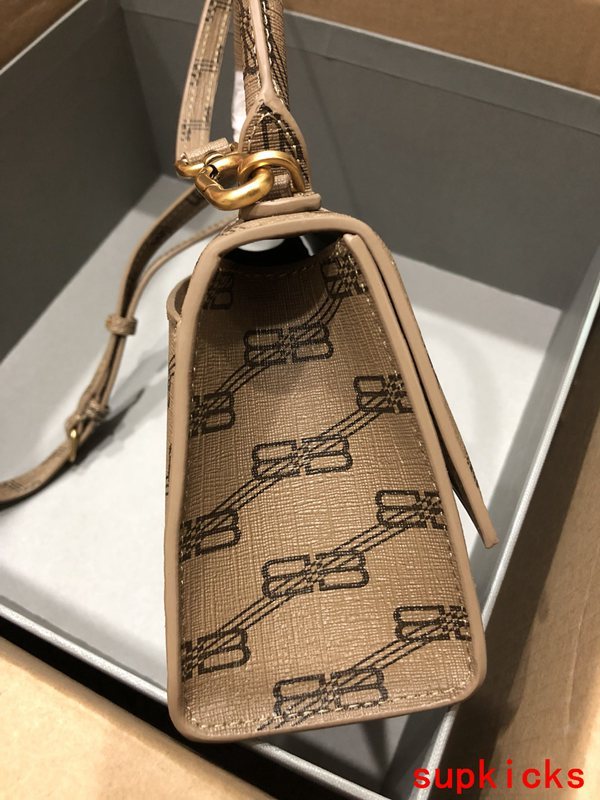 Amelia- BG Hourglass Bags - 081