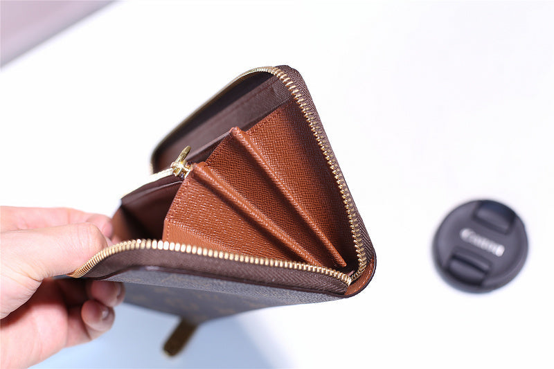 Fan Fashion Lu-Vi bags - 10874