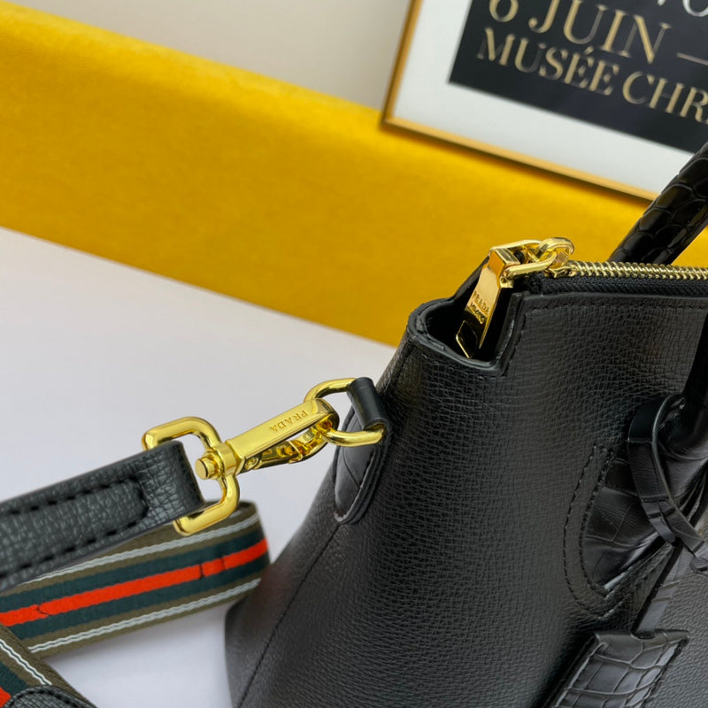 Amelia- PRDA  LUXURY BAGS - 088