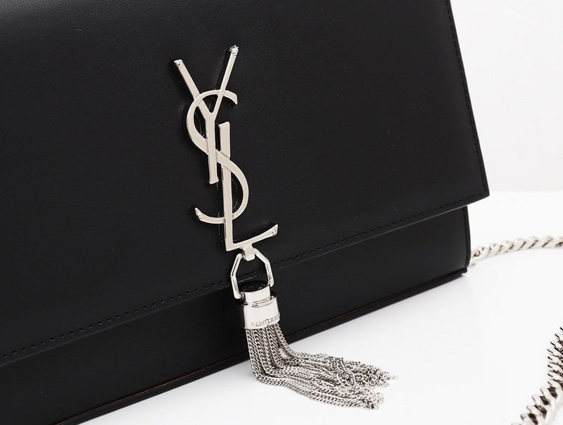 Amelia - YSL Bag - 3528