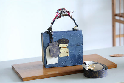 Fan Fashion Lu-Vi bags - 8050