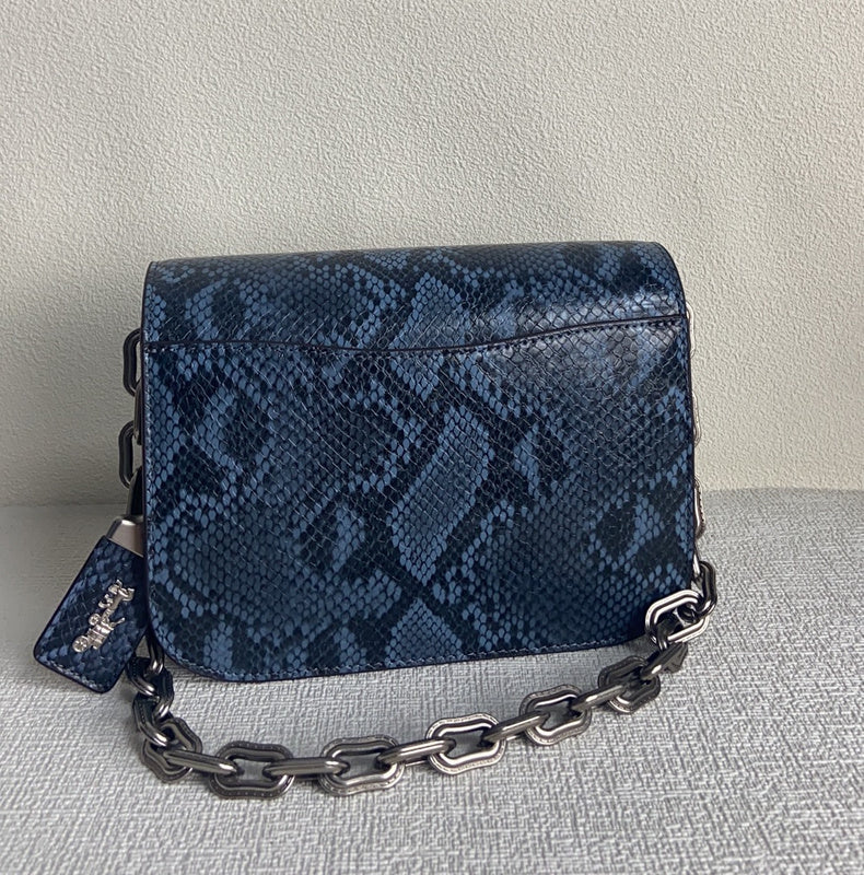 Amelia-i CAH Bags - 024