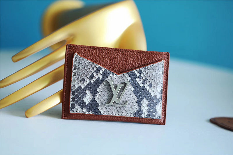 Fan Fashion Lu-Vi bags - 9255