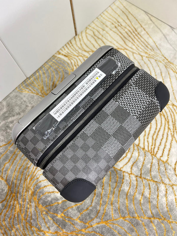 Fan Fashion Lu-Vi bags - 11371