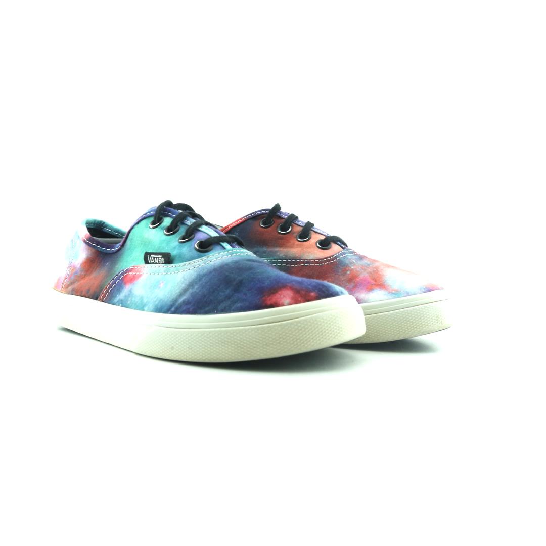 VANS AUTHENTIC
