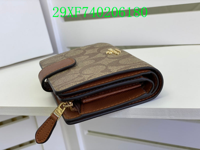 Amelia - CAH Wallet - 034