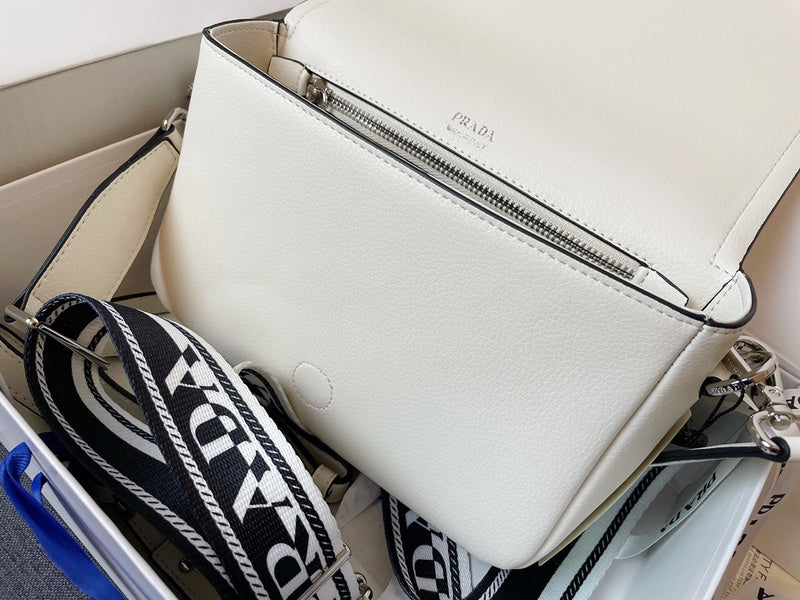 Amelia- PRDA  LUXURY BAGS - 576