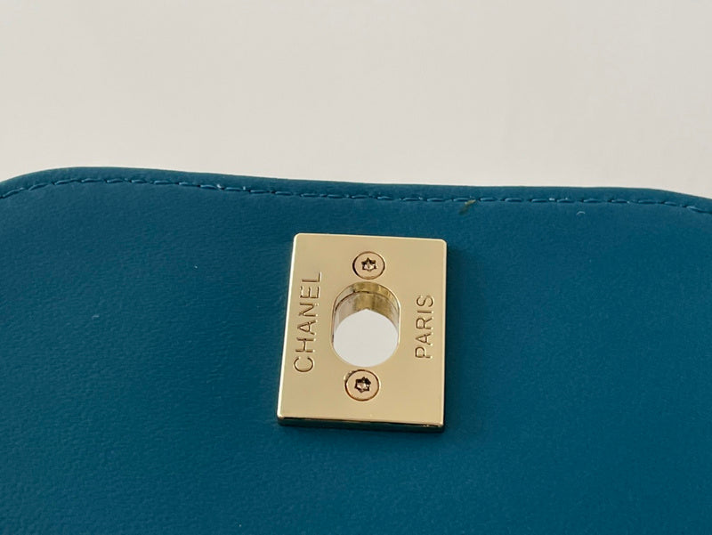 Wellow Bags - Chanel - Bags  - 327
