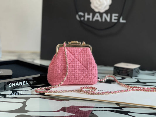 Wellow Bags - Chanel - Bags  - 409