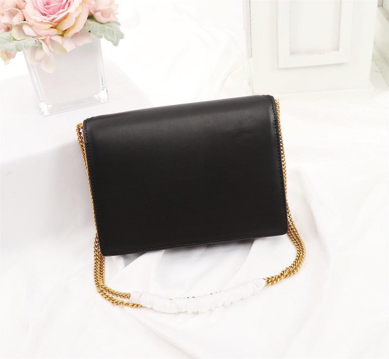 Amelia - YSL Bag - 2828