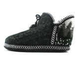 MUK LUKS .