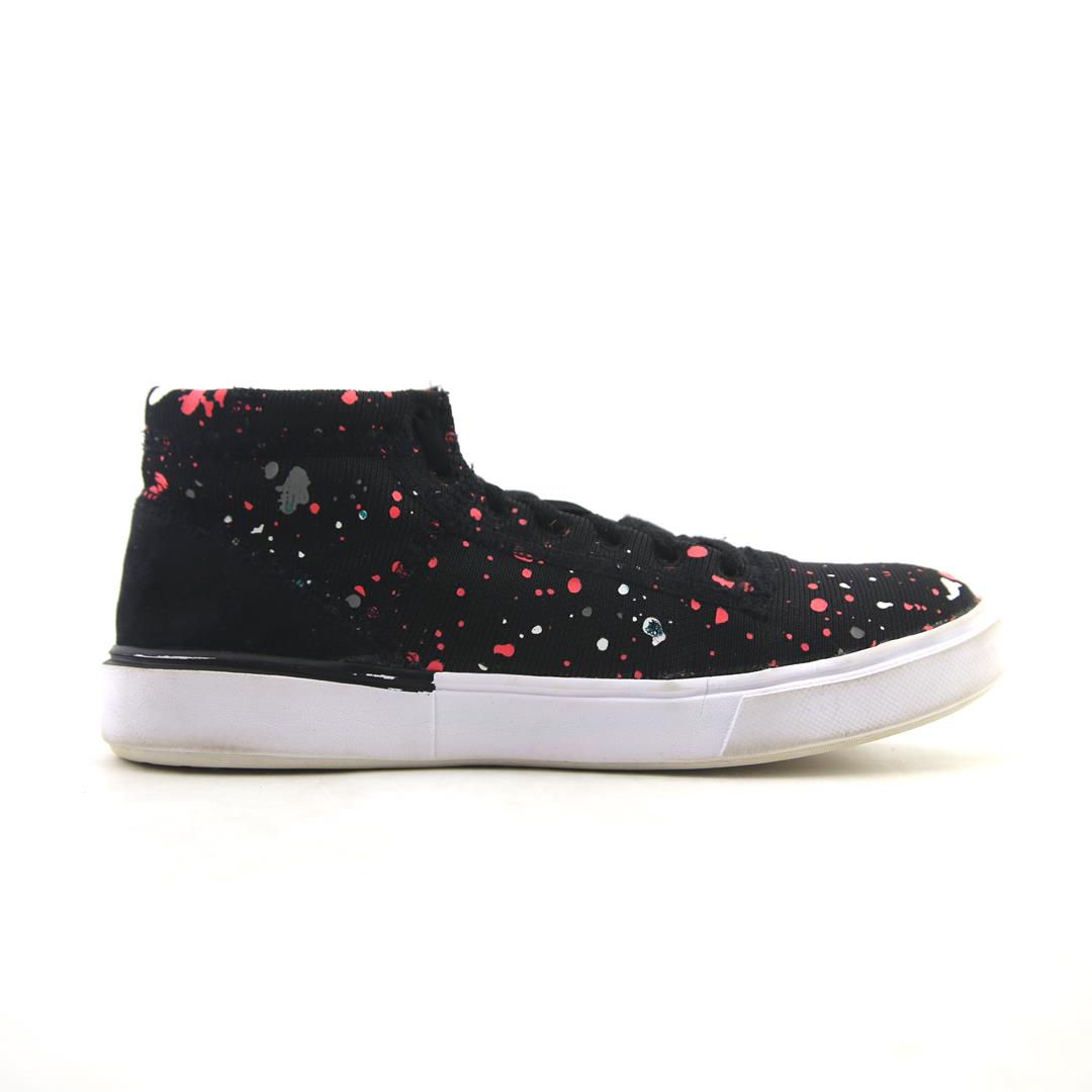 UNDER ARMOUR KICKIT2 PAINT SPLATTER