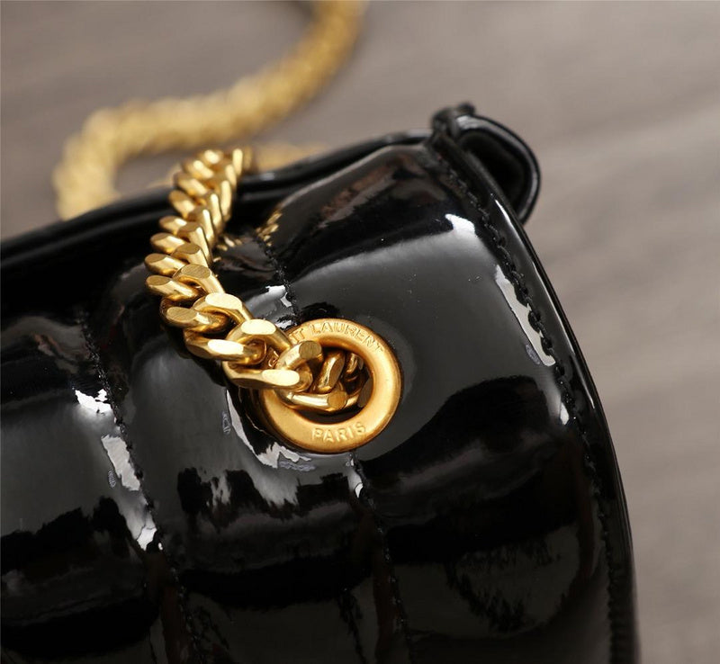Amelia - YSL Bag - 2911