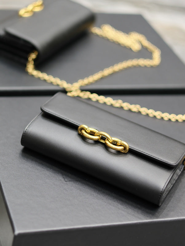 Amelia - YSL Bag - 2506