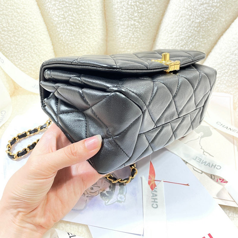 Wellow Bags - Chanel - Bags  - 957
