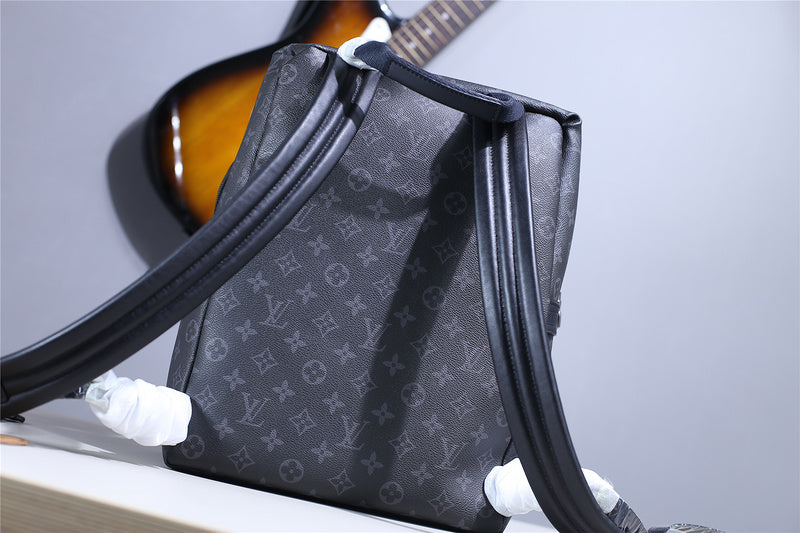 Fan Fashion Lu-Vi bags - 9771
