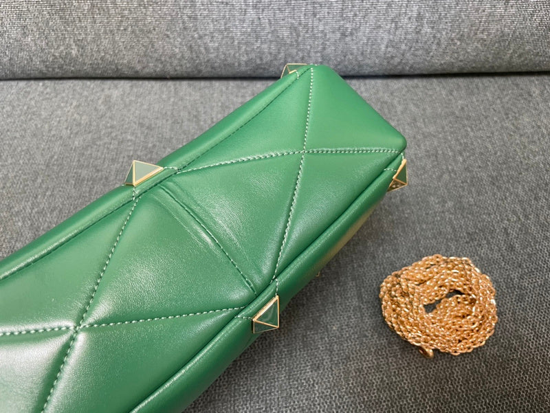 VAL LUXURY BAGS - FOR FASHION LOVERS  AFFORDABLE LUXURY BAGS- 1106