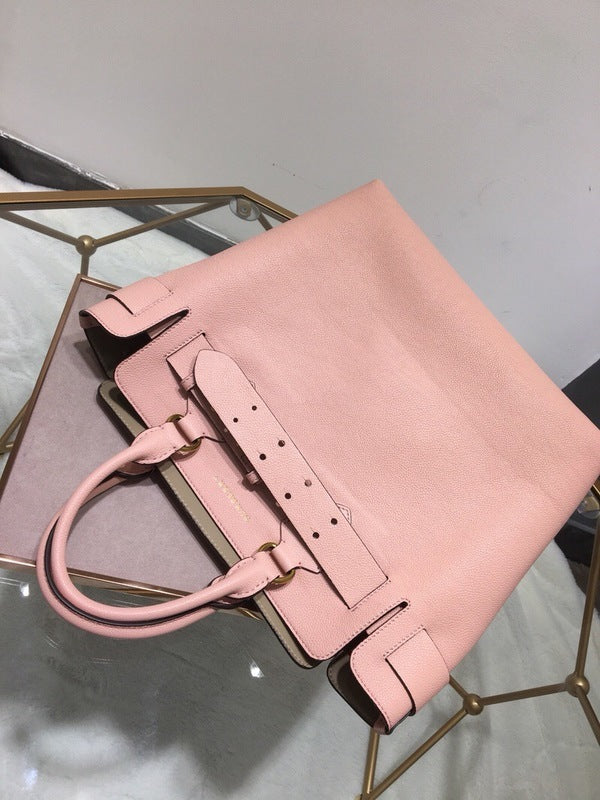 Burberry Bags - Bagsattire   371