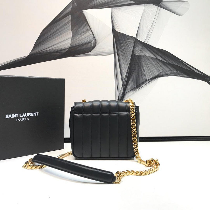 Amelia - YSL Bag - 2931