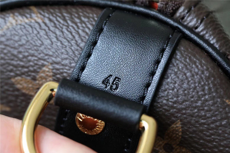 Fan Fashion Lu-Vi bags - 9436