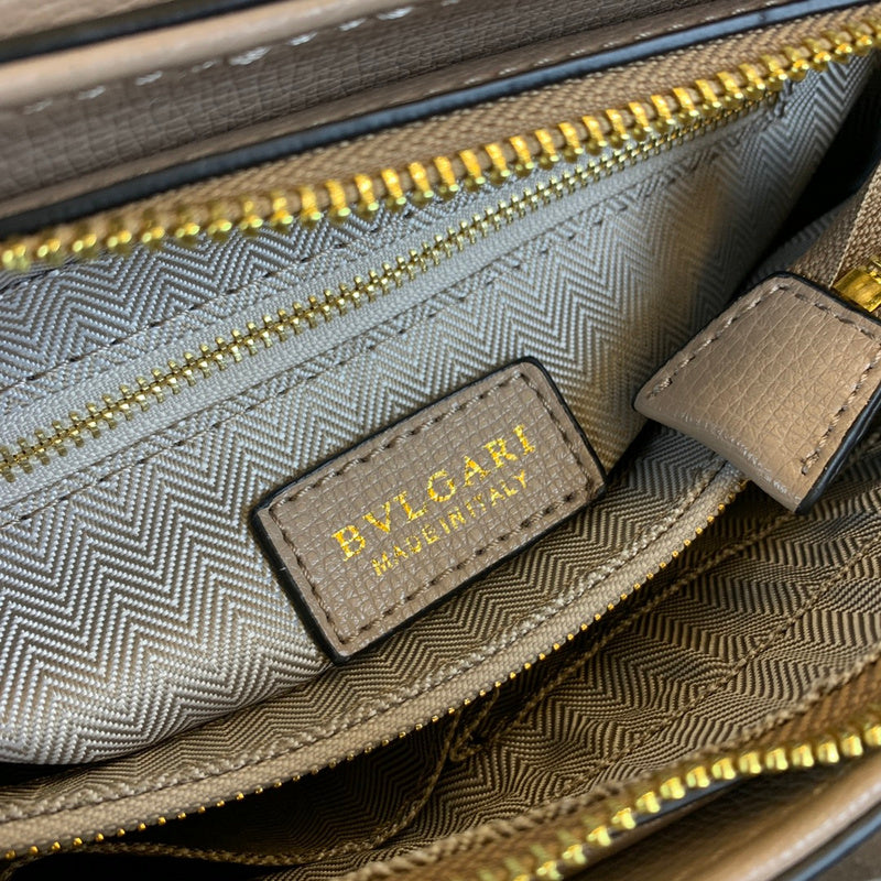 Amelia- PRDA  LUXURY BAGS - 601